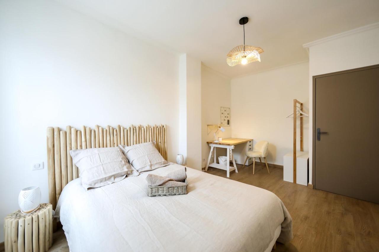 Le Lavandin, Spacieux Et Moderne P4, Centre Ville, Wifi Nimes Exterior foto